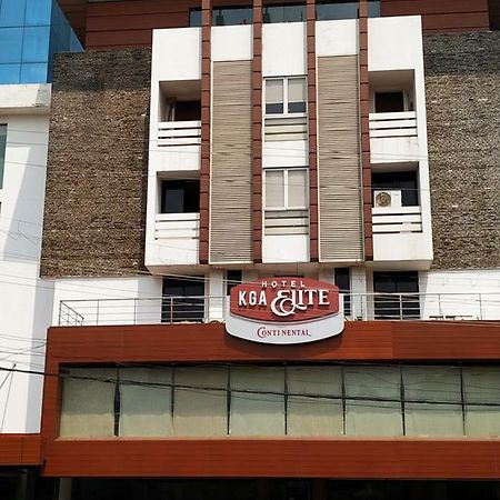 KGA Elite Continental Hotel Tiruvalla Esterno foto